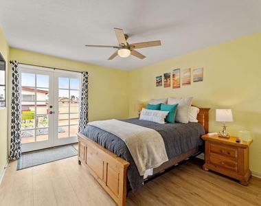 4850 Amalfi Way - Photo Thumbnail 31