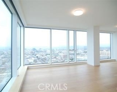 889 Francisco - Photo Thumbnail 46