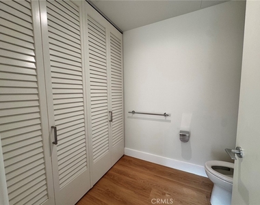 889 Francisco - Photo Thumbnail 55
