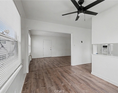 1037 N Curson - Photo Thumbnail 17