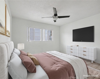 1037 N Curson - Photo Thumbnail 21