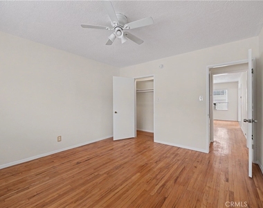 1037 N Curson - Photo Thumbnail 25