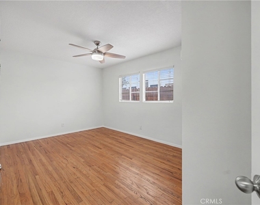 1037 N Curson - Photo Thumbnail 18