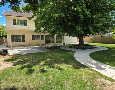 25317 Avenida Ronada - Photo Thumbnail 48