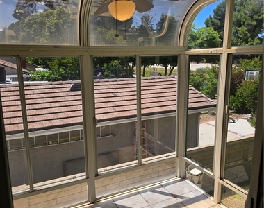 25317 Avenida Ronada - Photo Thumbnail 29