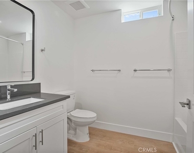 8750 Sepulveda Boulevard - Photo Thumbnail 17
