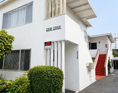 2316 S Carmelina - Photo Thumbnail 10