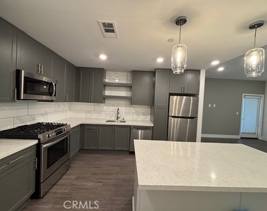 8016 Santa Fe Springs - Photo Thumbnail 17