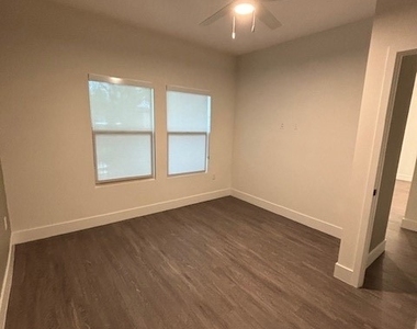 8016 Santa Fe Springs - Photo Thumbnail 11