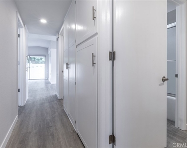 735 Avenida Majorca - Photo Thumbnail 18