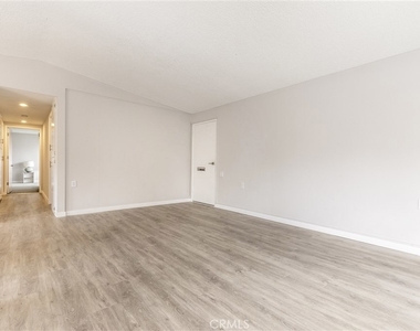 735 Avenida Majorca - Photo Thumbnail 10