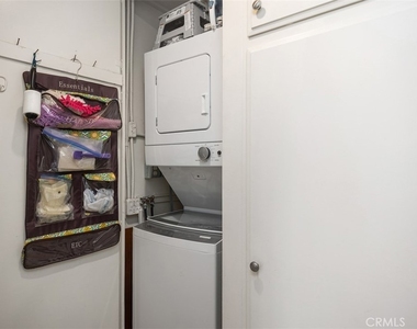 956 Calle Aragon - Photo Thumbnail 24