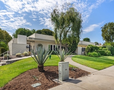 956 Calle Aragon - Photo Thumbnail 1