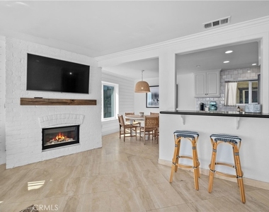 515 Monterey - Photo Thumbnail 5