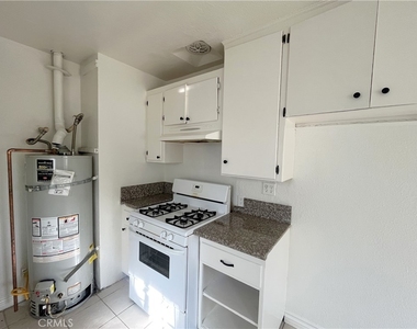 3855 Locust - Photo Thumbnail 7