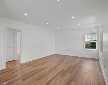 3820 Orangedale - Photo Thumbnail 3