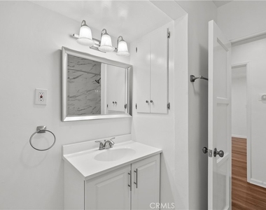 3820 Orangedale - Photo Thumbnail 9