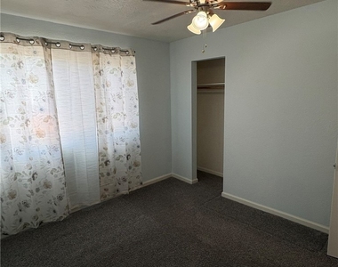 2618 4th - Photo Thumbnail 12