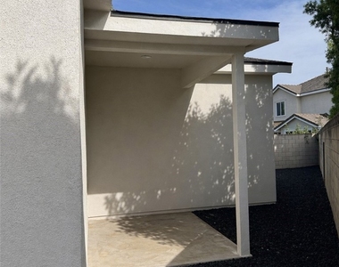 4871 Independence Street - Photo Thumbnail 7