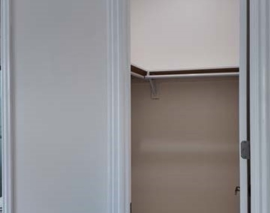 4871 Independence Street - Photo Thumbnail 11