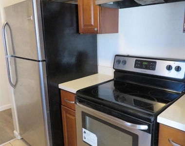 1731 Ellis St. - Photo Thumbnail 9