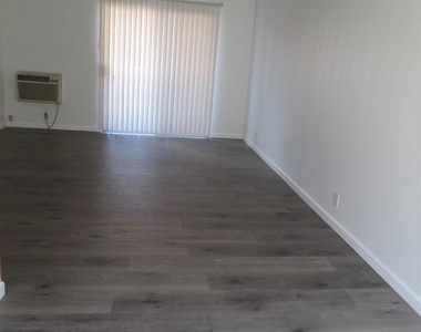 1731 Ellis St. - Photo Thumbnail 3