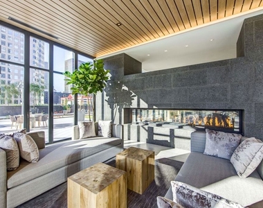 801 S Olive Street - Photo Thumbnail 14