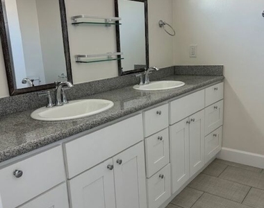 36 Brooks Avenue - Photo Thumbnail 25