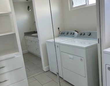 36 Brooks Avenue - Photo Thumbnail 24