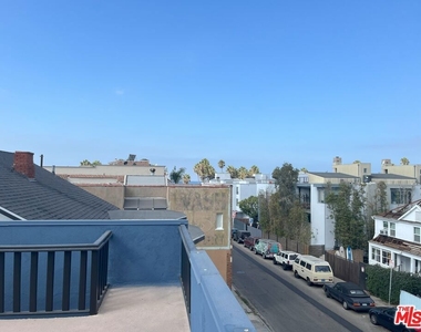 36 Brooks Avenue - Photo Thumbnail 3