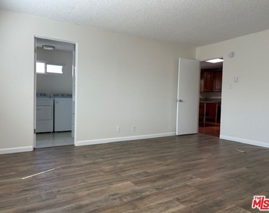36 Brooks Avenue - Photo Thumbnail 22