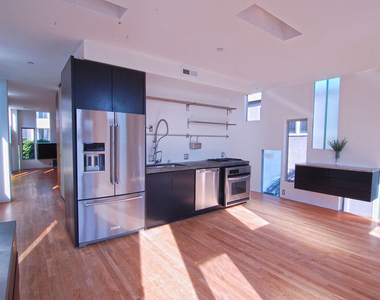 116 Pacific Avenue - Photo Thumbnail 13