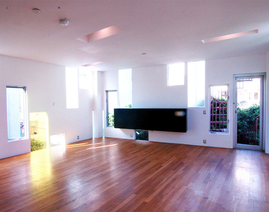116 Pacific Avenue - Photo Thumbnail 10