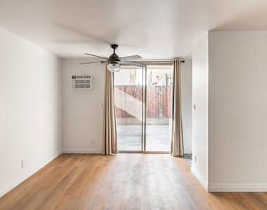4255 W 5th Street - Photo Thumbnail 9