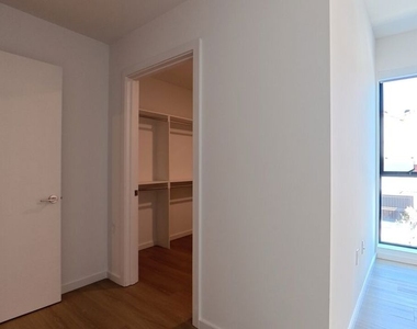 5119 Colfax Avenue - Photo Thumbnail 27