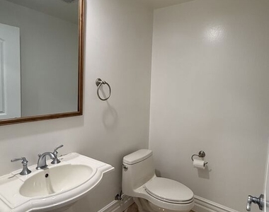 12021 Guerin Street - Photo Thumbnail 14