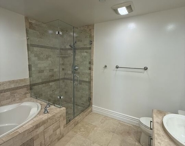12021 Guerin Street - Photo Thumbnail 10
