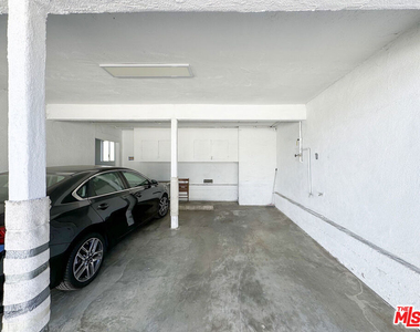 922 W Kensington Road - Photo Thumbnail 31