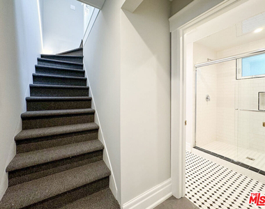 922 W Kensington Road - Photo Thumbnail 24