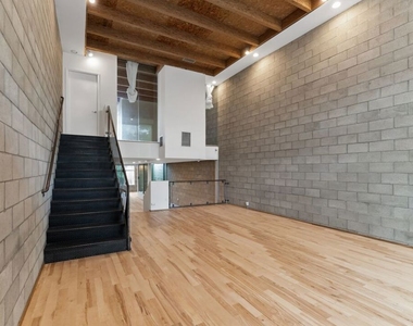 6615 Melrose Avenue - Photo Thumbnail 24