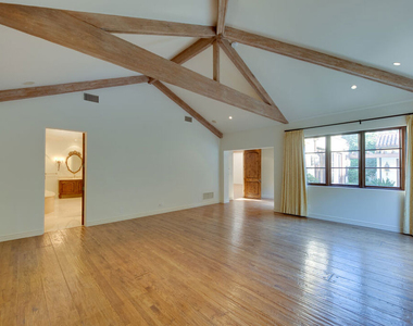 9530 Hidden Valley Road - Photo Thumbnail 17
