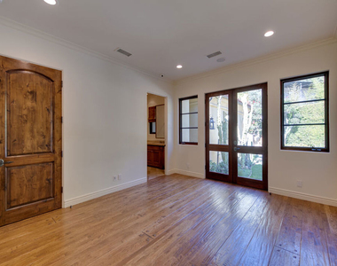 9530 Hidden Valley Road - Photo Thumbnail 27