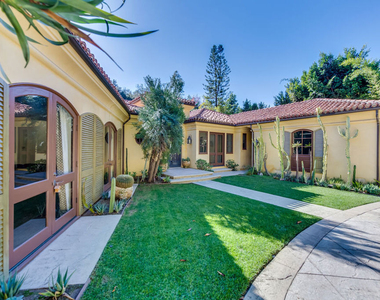 9530 Hidden Valley Road - Photo Thumbnail 2