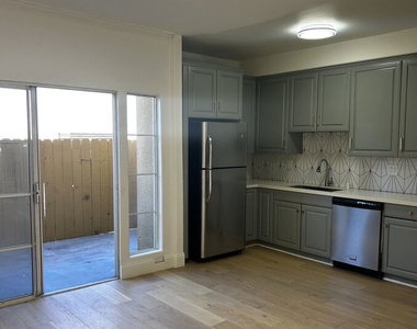 108 N Orlando Ave. - Photo Thumbnail 4