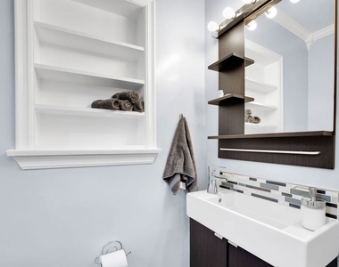 8345 White Oak Avenue - Photo Thumbnail 11