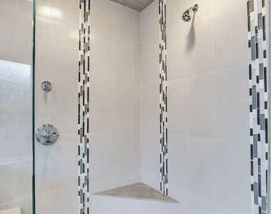 8345 White Oak Avenue - Photo Thumbnail 25