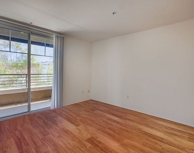 5553 W 6th Street - Photo Thumbnail 1