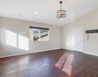 5187 Knollwood Way - Photo Thumbnail 29