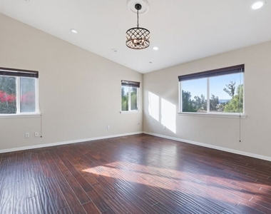 5187 Knollwood Way - Photo Thumbnail 28