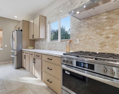 5187 Knollwood Way - Photo Thumbnail 16